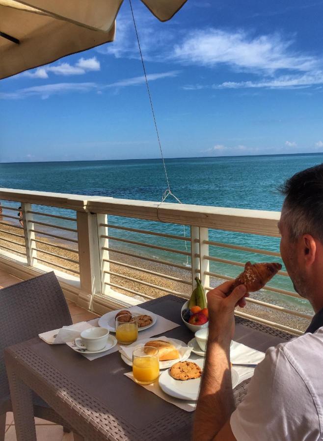 Hotel Il Brigantino Porto Recanati Esterno foto